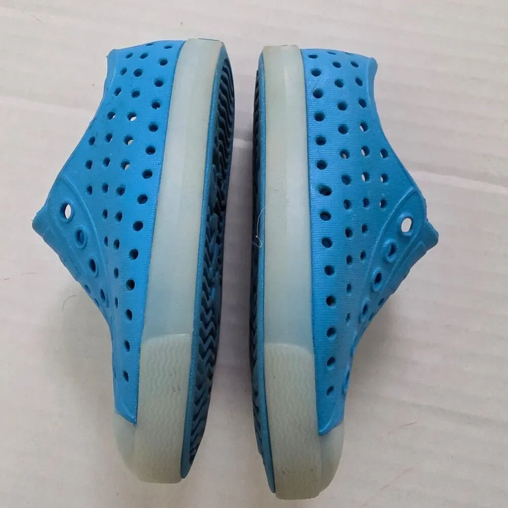 Native Jefferson Slip On Kids Water Shoes Blue Size C6 Lightweight Comfortable